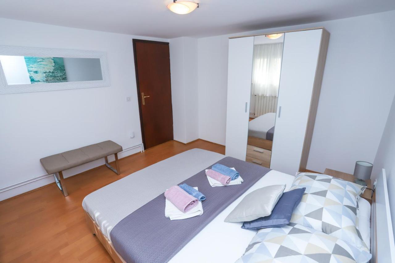 Apartment Ivica Porec Exterior photo